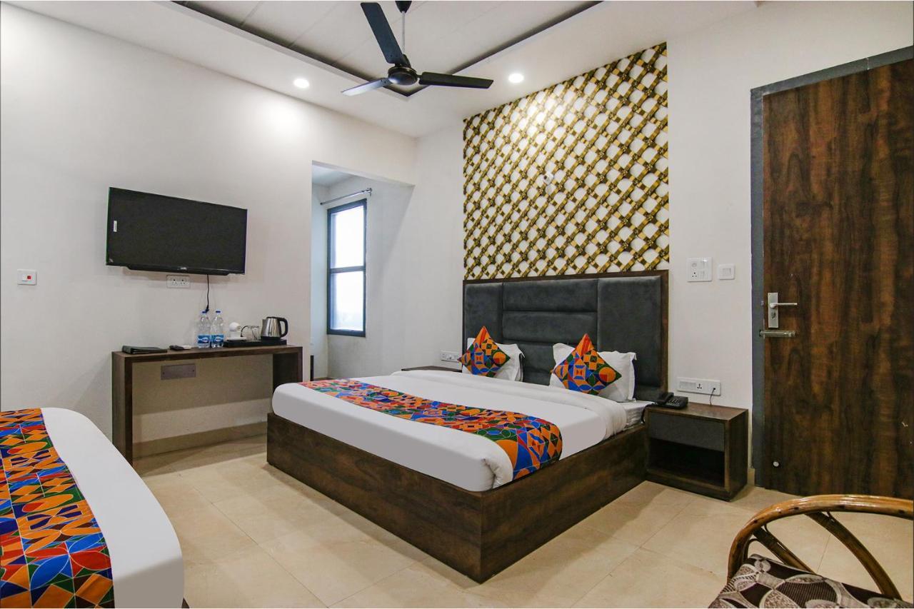 Fabhotel Prime Taj Castle Amritsar Exteriör bild
