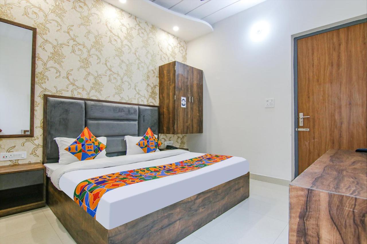 Fabhotel Prime Taj Castle Amritsar Exteriör bild