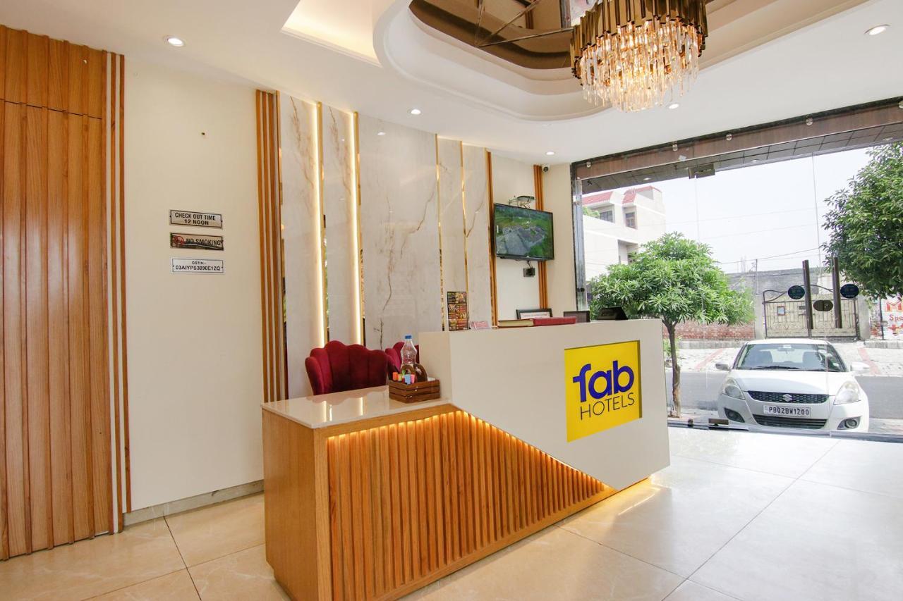 Fabhotel Prime Taj Castle Amritsar Exteriör bild
